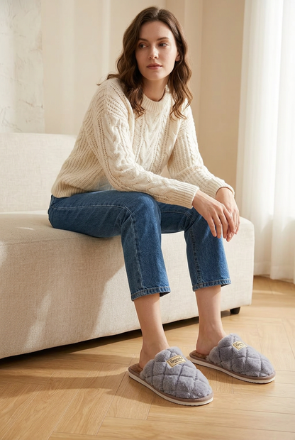 🔥𝑺𝑨𝑳𝑬 - 𝟕𝟎% 𝑶𝑭𝑭🔥 Women's Cozy Winter Plush Slippers with Arch Support